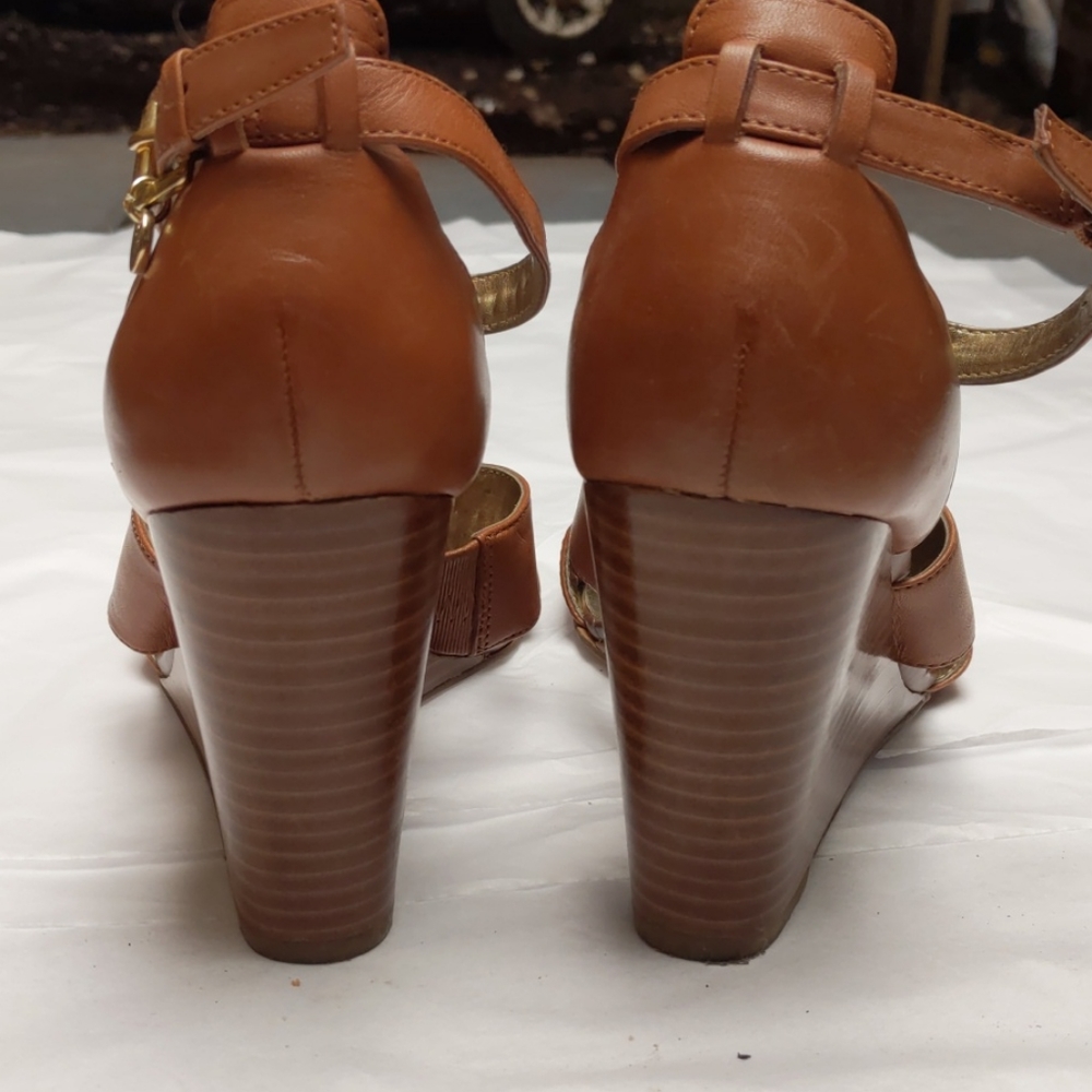 Sandals - Picture 4 of 5